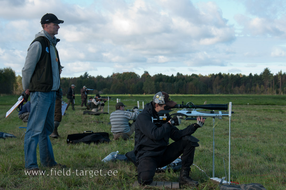 Aron Jalakas and Konstantin Sedov in Line 5